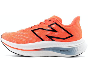 New Balance FuelCell SuperComp Trainer v2 ab 230,00 € (Februar 2025 Preise)  | Preisvergleich bei idealo.de