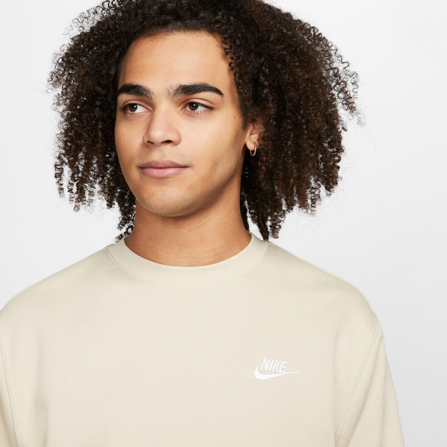Buy Nike Sportswear Club Sweatshirt BV2662 rattan white from
