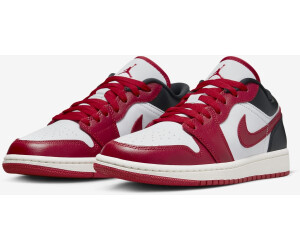 Red and best sale black nikes womens