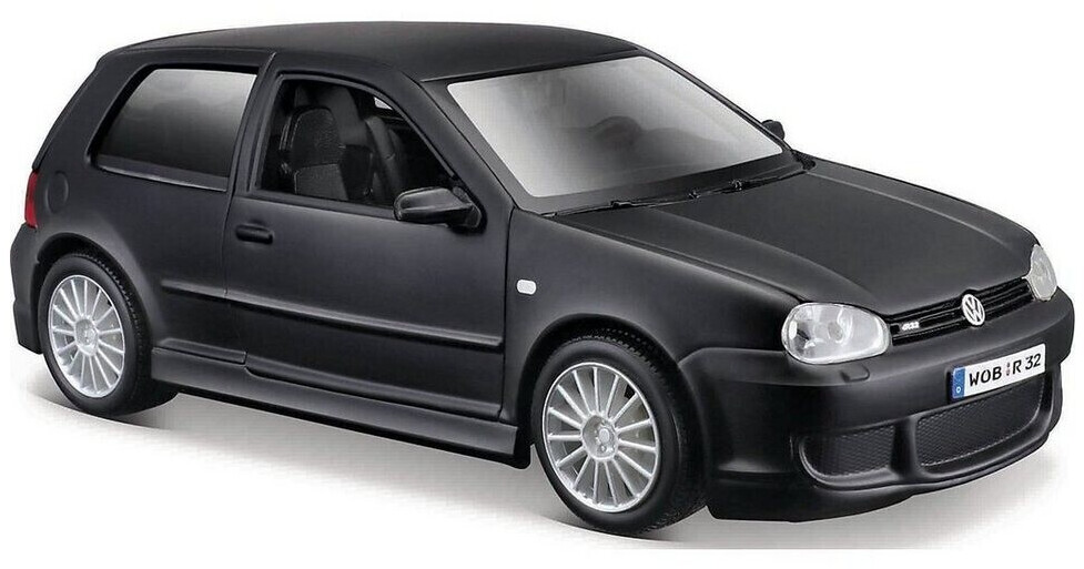 Maisto VW Golf R32 matt black