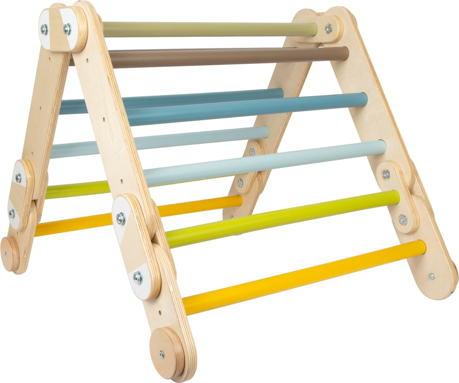 Legler Adventure climbing pyramid