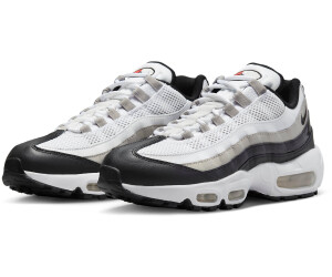 Black and white nike 95 shop