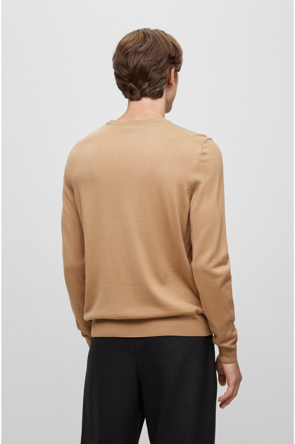 Hugo sales boss botto