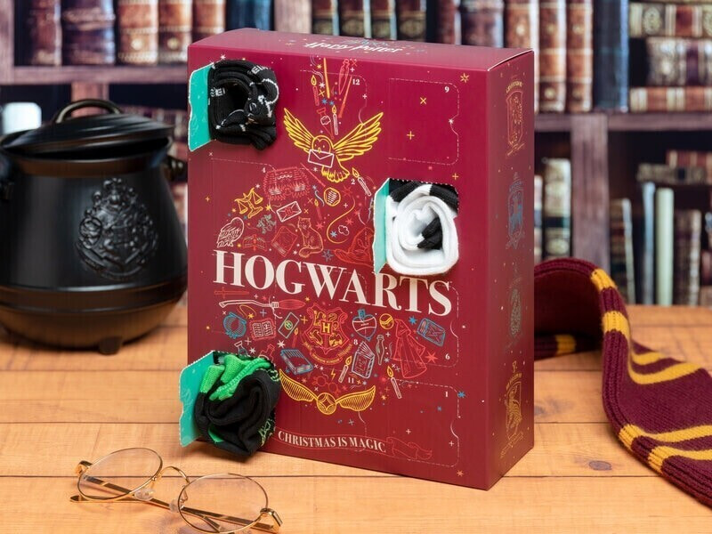 Promo Calendrier De L'avent Chaussette Harry Potter chez Gifi