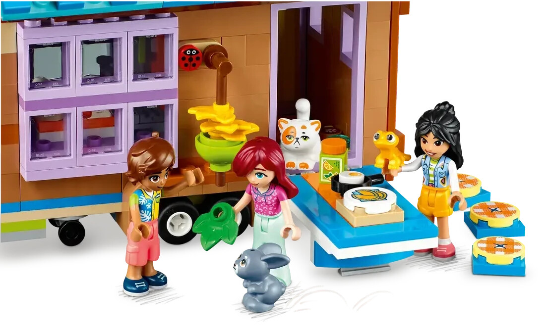 LEGO Friends La maison mobile miniature 41735 Ensemble de jeu de  construction (785 pièces)