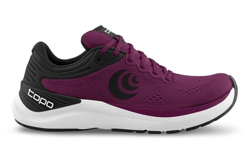 topo athletic Ultrafly 4 Women wine/black