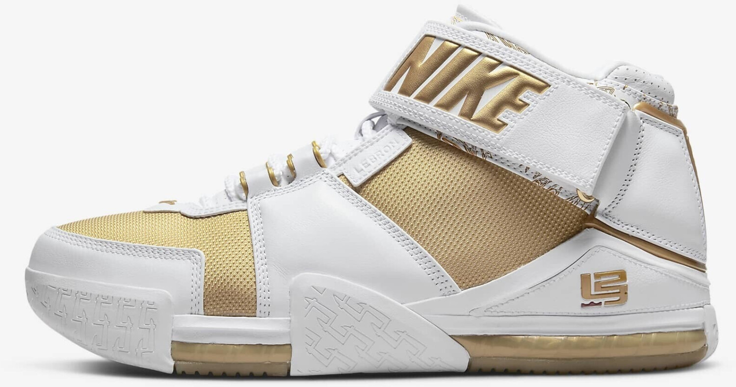 Lebron blue sales and gold
