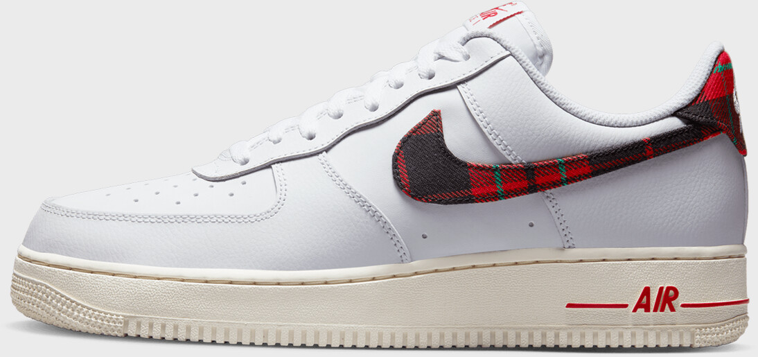 Nike Air Force 1 07 LV8 white university red stadium green ab