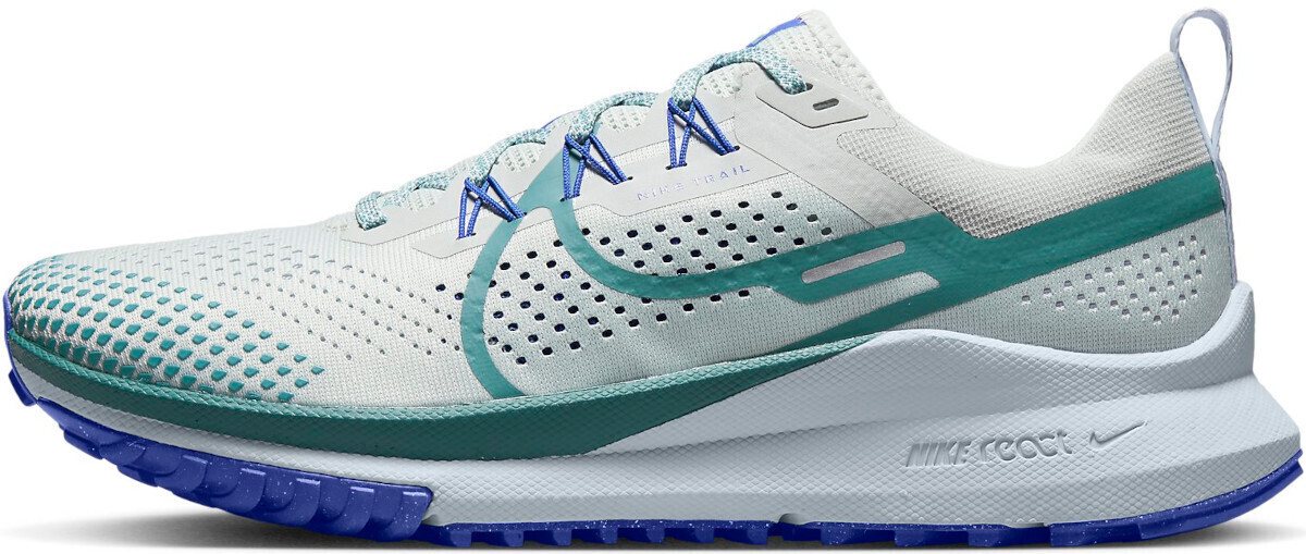 Light blue nike running shoes 2025
