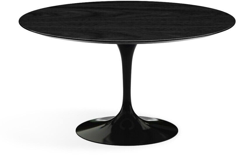 Knoll Saarinen dining table 137x73x137 cm