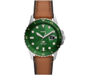Stores that sale carry fossil