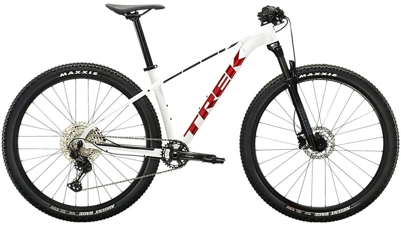 Trek x caliber 8 vs shop specialized rockhopper expert