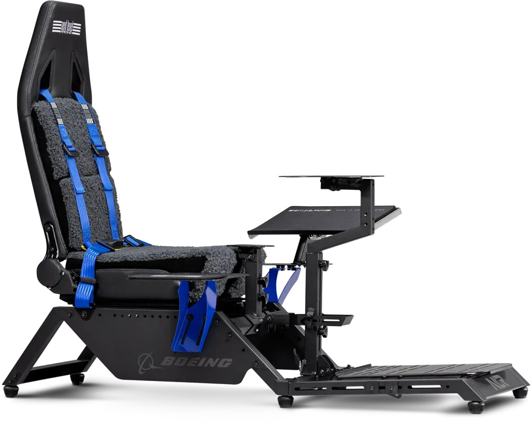 Next Level Racing Flight Simulator