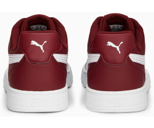 Red and online white pumas