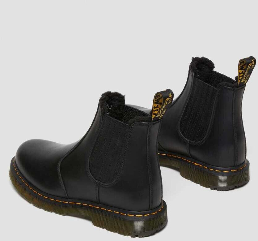Dr martens chelsea boots black friday store