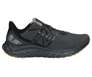 New Balance Fresh Foam Arishi V4 blacktop gum au meilleur prix sur