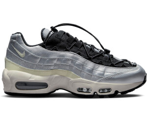 Nike Air Max 95 Women metallic silver university gold black alabaster desde 120 00 Compara precios en idealo