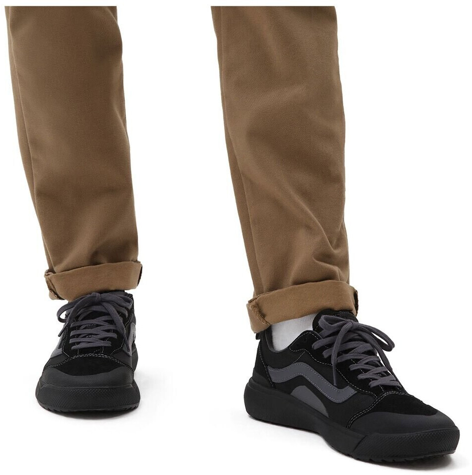Vans out top