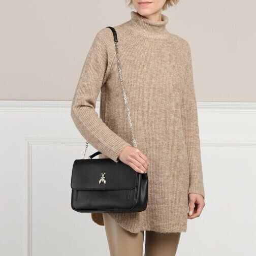 Patrizia Pepe Shoulder Bag black light gold 8B0100 L001 K118 ab 223 00 Preisvergleich bei idealo