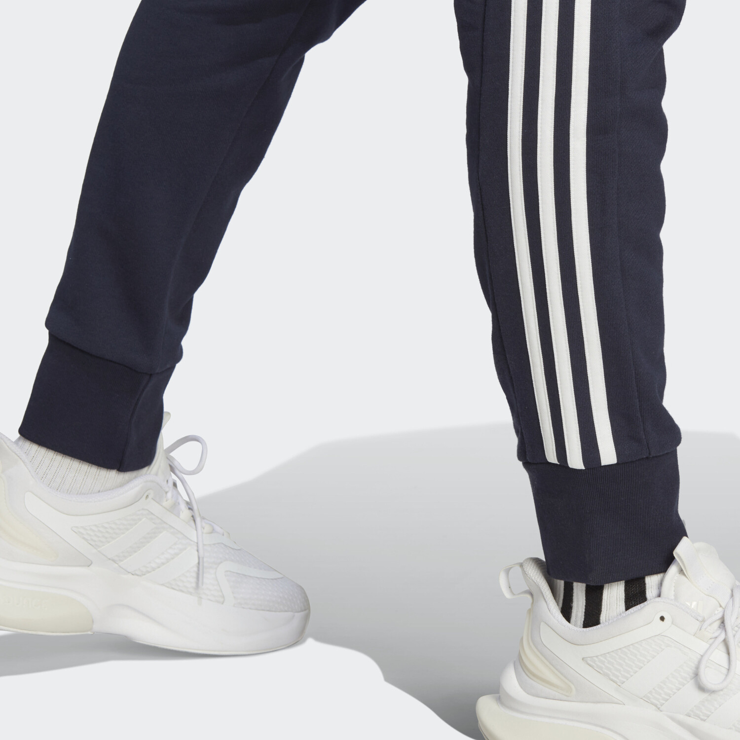 Adidas Essentials French Terry Tapered Cuff ink/white Preisvergleich Hose 3-Streifen ab 31,98 € | legend bei