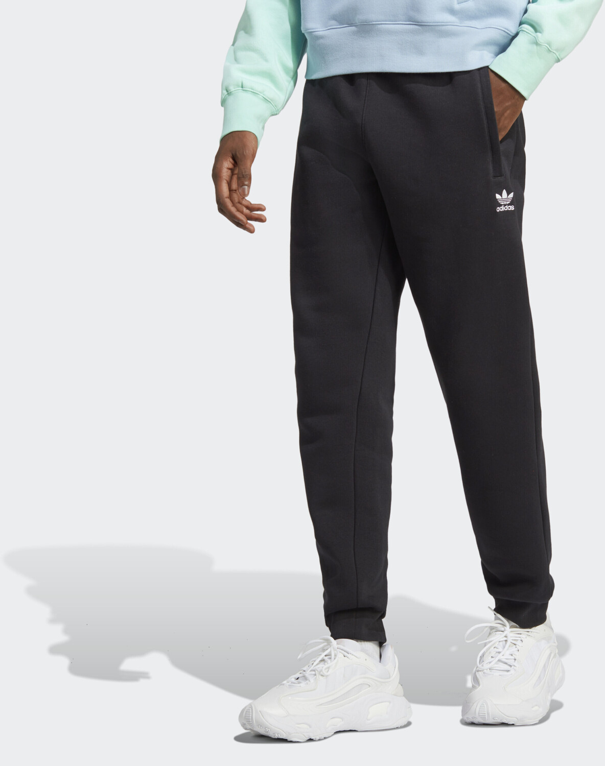 adidas tracksuit bottoms medium