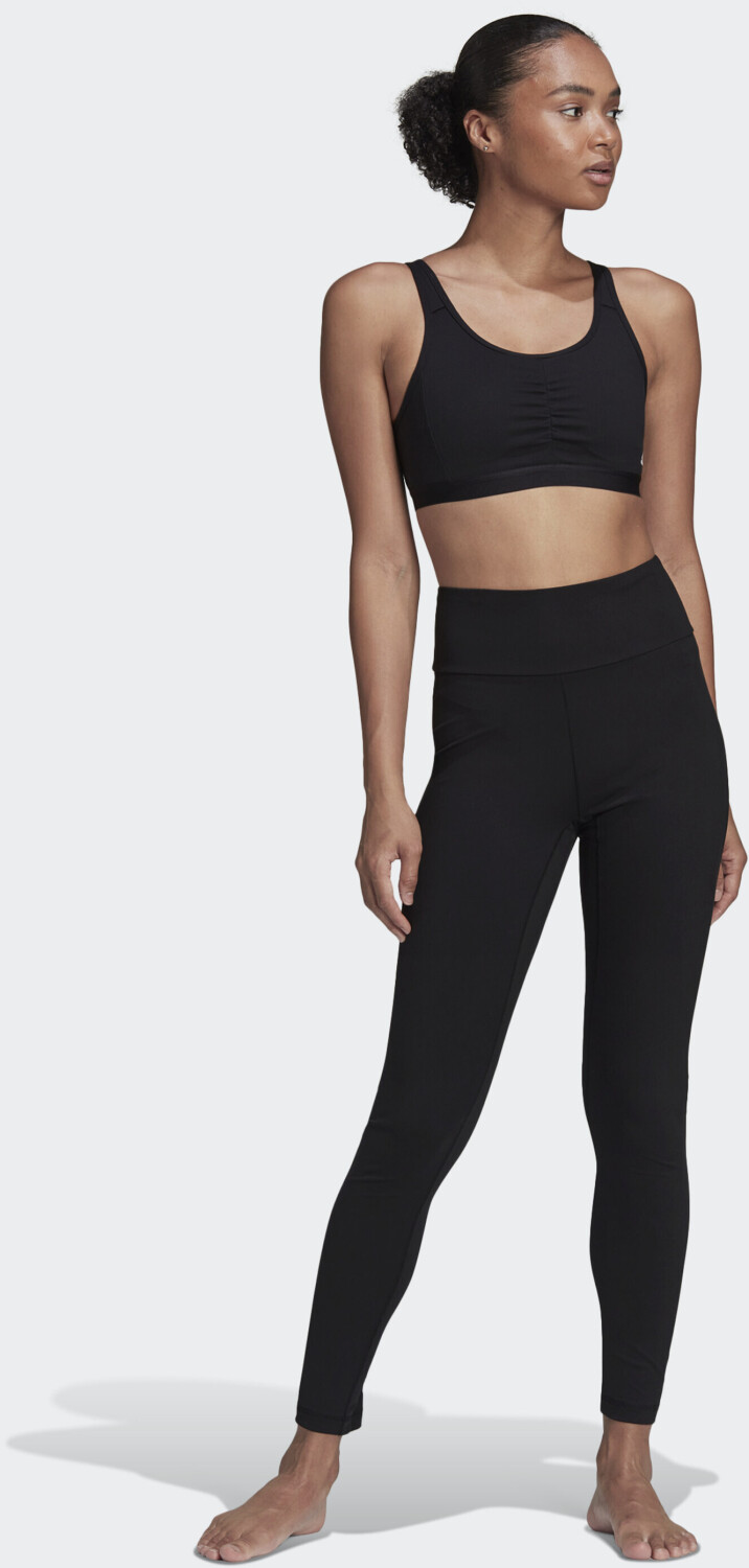 https://cdn.idealo.com/folder/Product/202617/7/202617742/s1_produktbild_max_4/adidas-yoga-essentials-high-waisted-leggings-hd6803-black.jpg