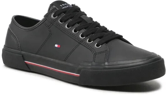tommy-hilfiger-core-corporate- 
