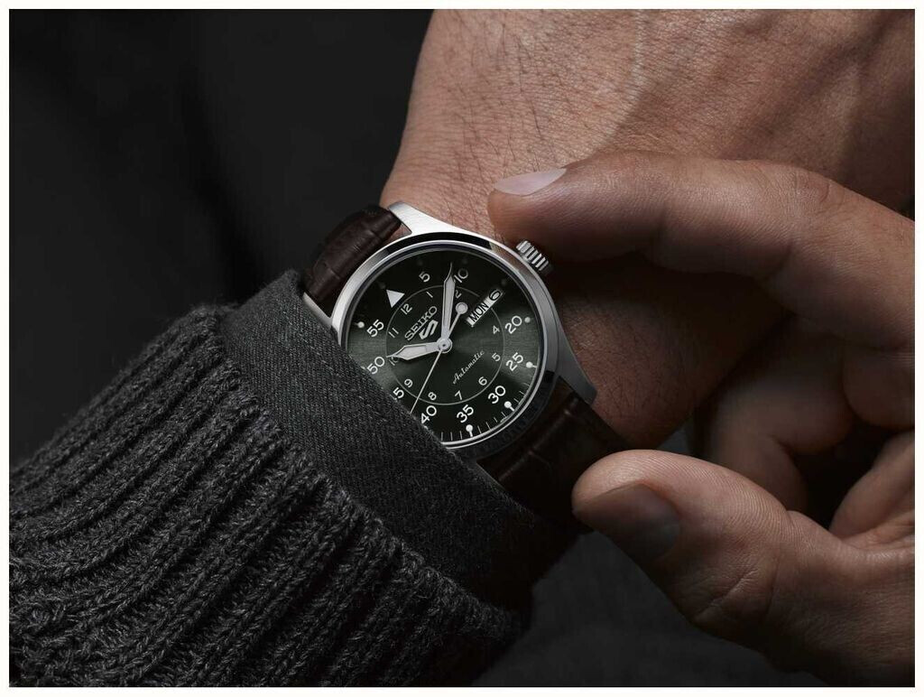 Seiko 5 Sports Automatic Sports SRPJ89K1 ab 279 00 Preisvergleich bei idealo