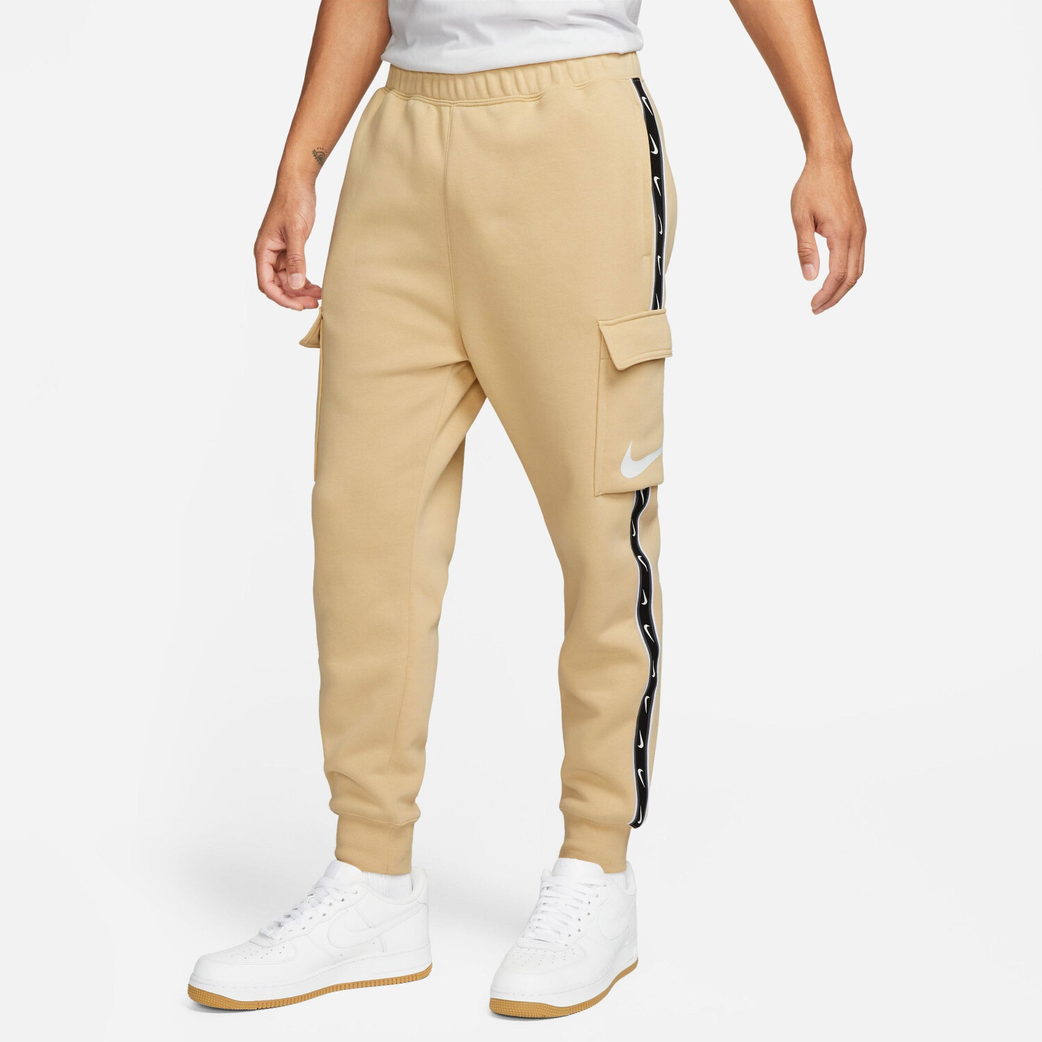 Nike hotsell sesame sweatpants