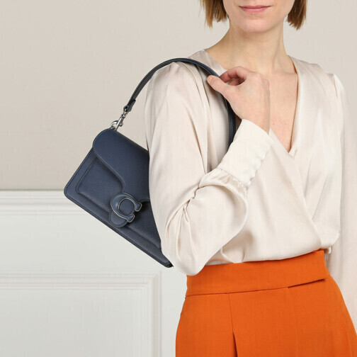 Pebble leather coach online
