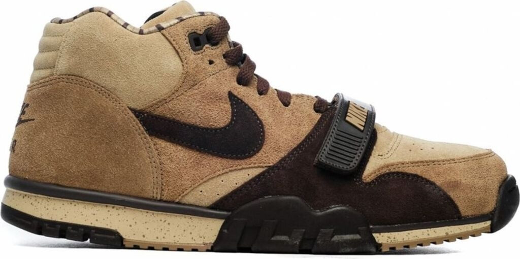 Nike Air Trainer 1 DV6998 200 hay taupe varsity red baroque brown ab 100 00 Preisvergleich bei idealo