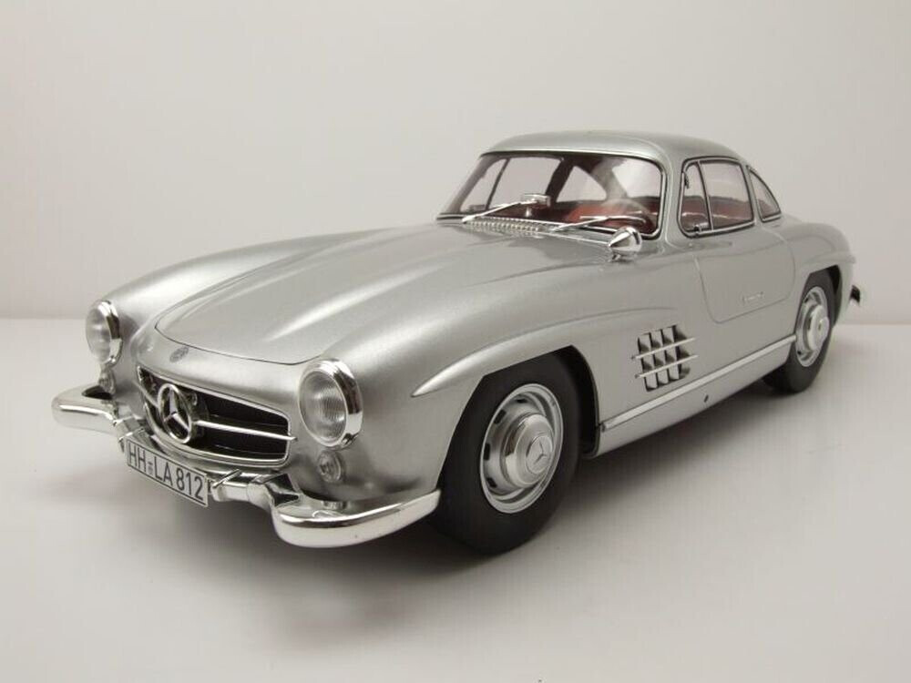 Norev Modellauto Mercedes 300 SL Flügeltürer 1954 grün Modellauto 1:18 Norev Modellauto Mercedes 300 SL Flügeltürer 1954 grün Modellauto 1:18