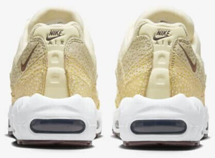 Nike Air Max 95 Women FD9857 700 saturn gold alabaster ab 114 99 Preisvergleich bei idealo