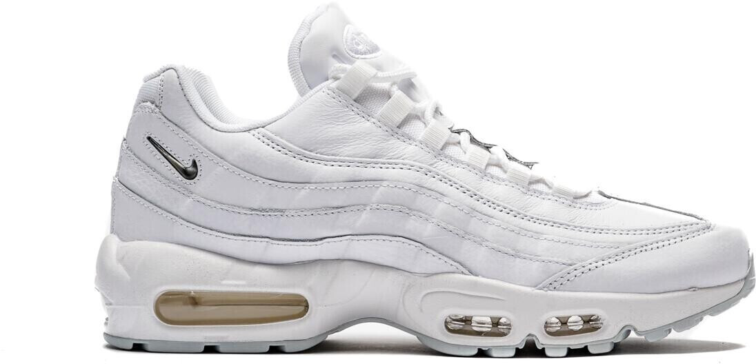 Triple store white 95s