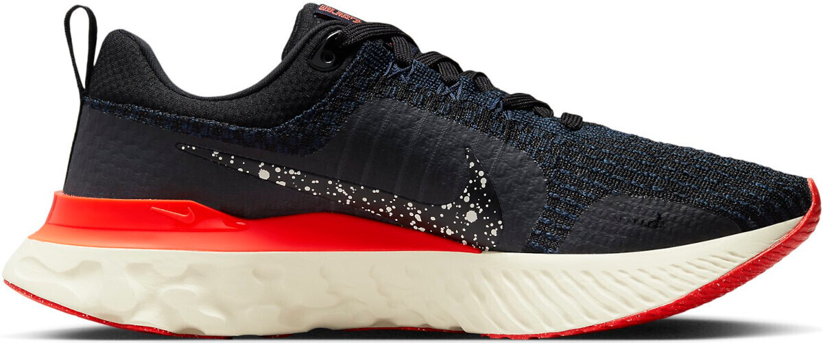 Epic react flyknit black white dark top grey hyper crimson