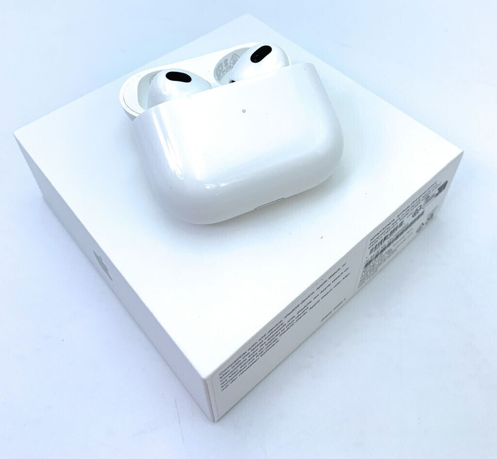 Apple AirPods 3 mit Lightning-Case ab 130,59 € | Preisvergleich bei  idealo.de