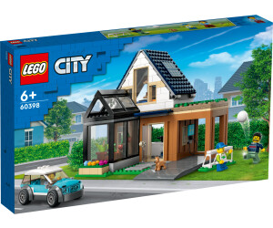 LEGO City - Villetta familiare e auto elettrica (60398) a € 52,99