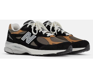 New balance sales 990v3 all black