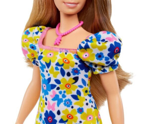 Barbie poupée mannequin Chelsea et son fauteuil roulant, Commandez  facilement en ligne