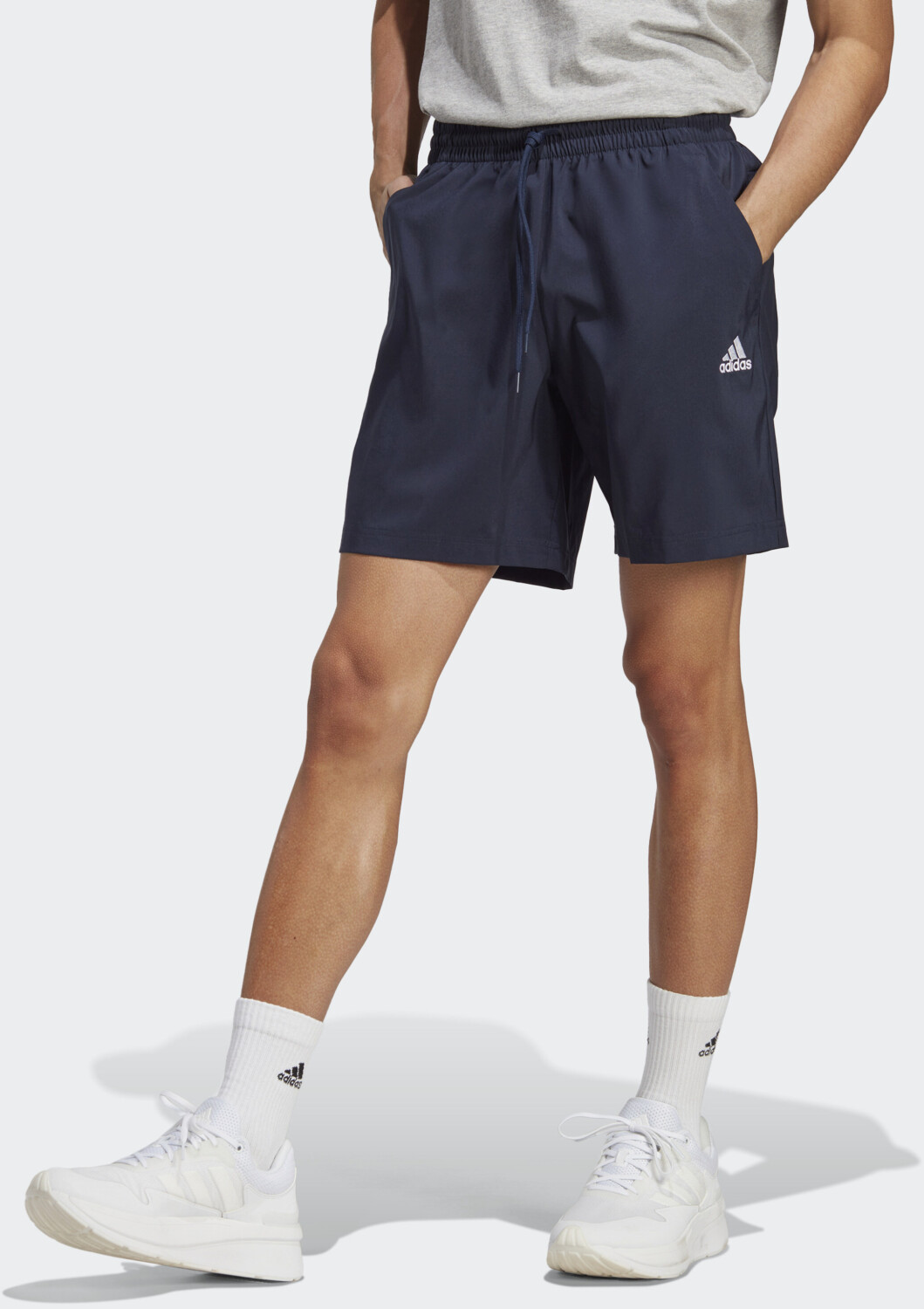 Adidas Herren Short Essentials Chelsea Small Logo Shorts legend ink ab  17,99 € | Preisvergleich bei