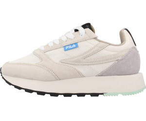 Fila formation outlet