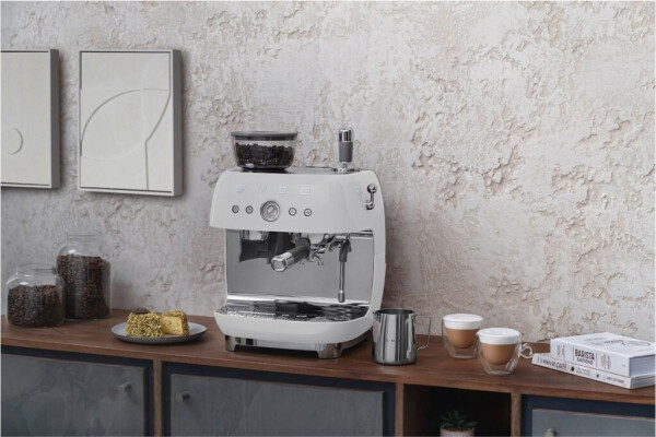 Smeg EGF03WHEU Siebträgermaschine weiß, Bild 12