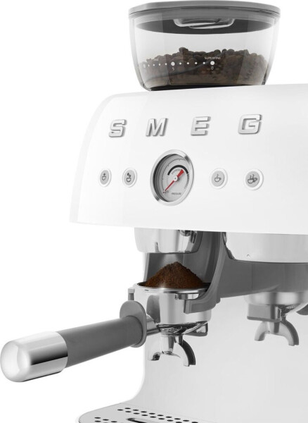 Smeg EGF03WHEU Siebträgermaschine weiß, Bild 8