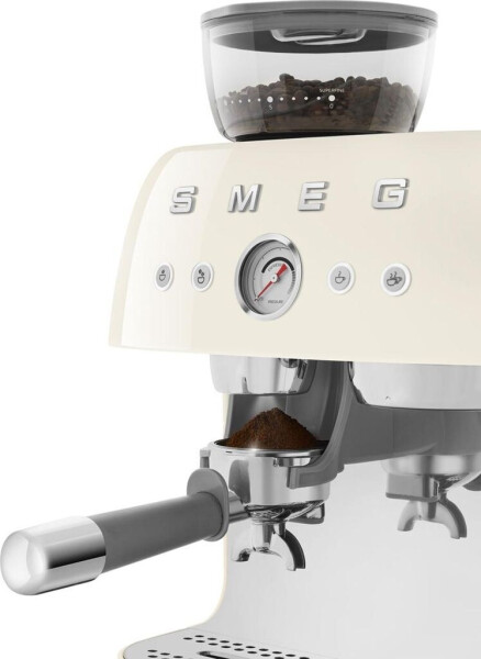 Smeg EGF03CREU Siebträgermaschine creme, Bild 6