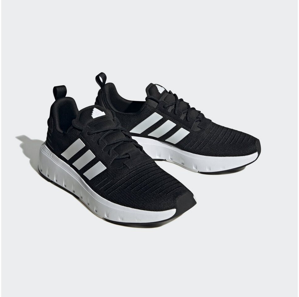 Swift run black and white mens deals