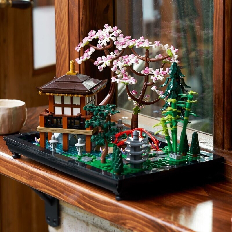 Soldes LEGO Icons - Le jardin paisible (10315) 2024 au meilleur