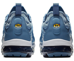 Vapormax plus blue and white top