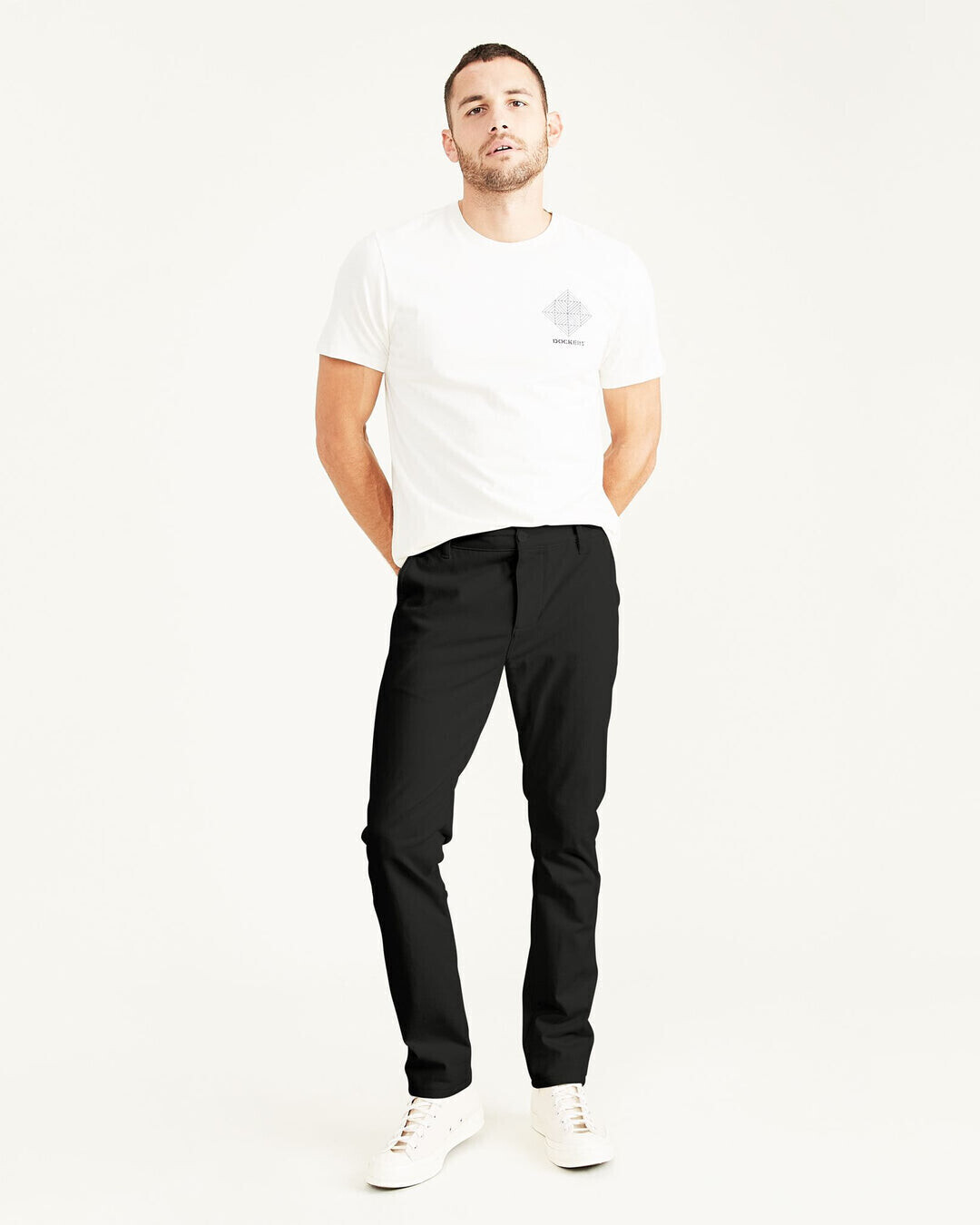 Dockers Fit Supreme Flex Alpha Khaki Pants black