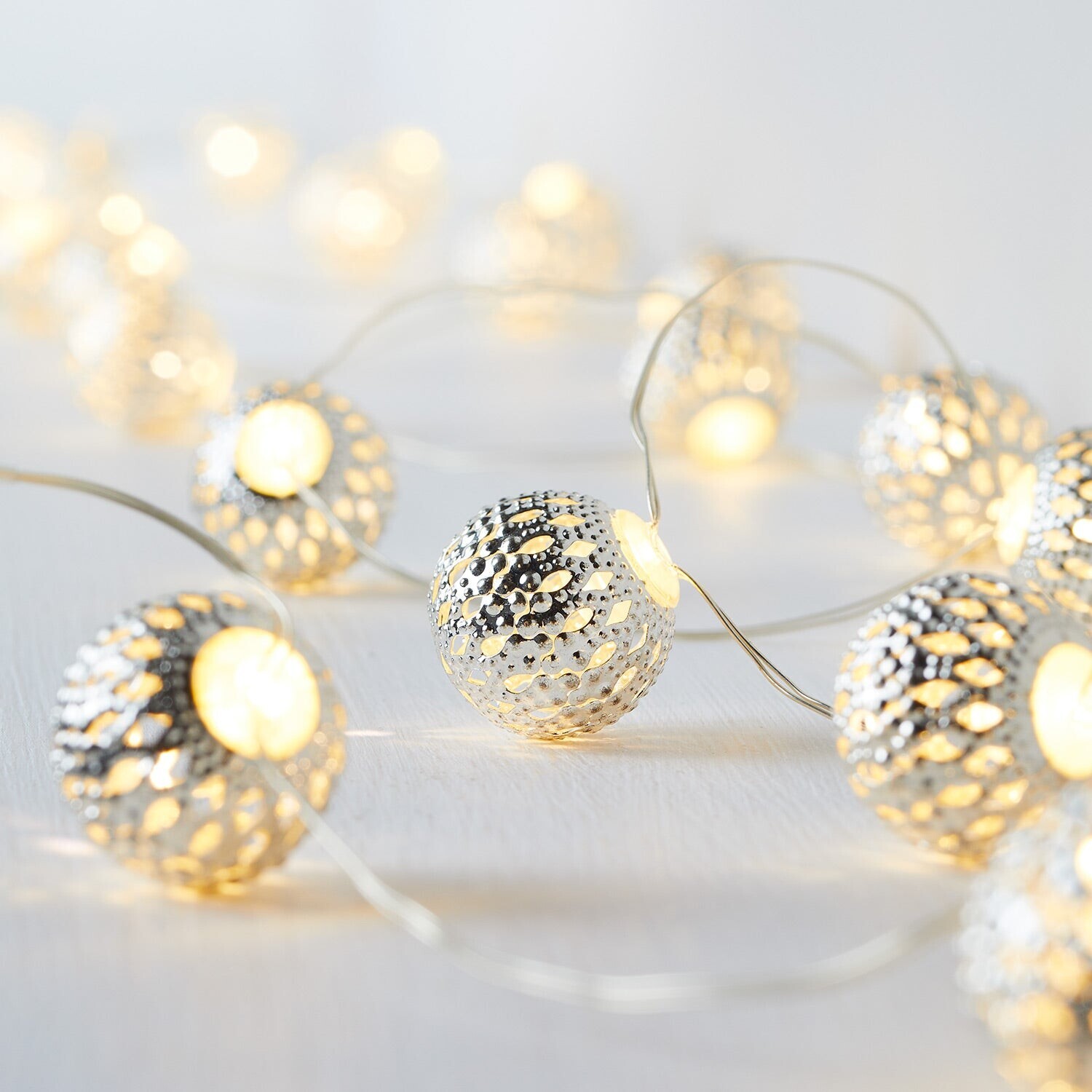 Lights4fun C20-BALL