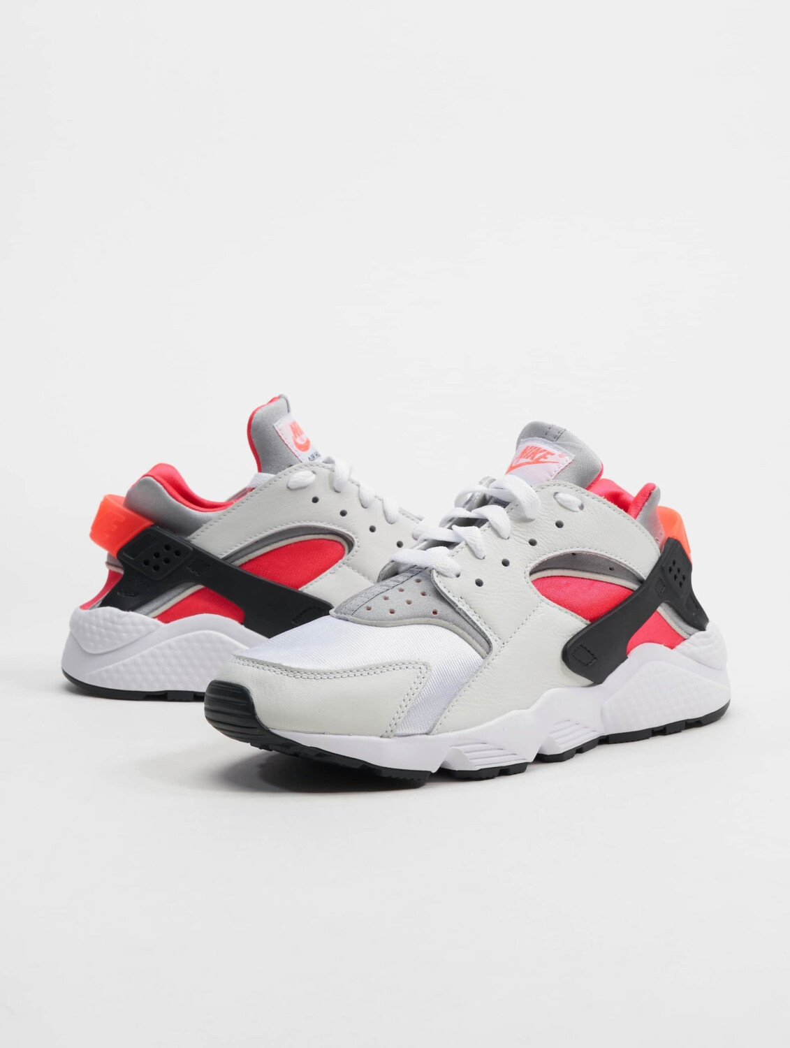 Nike air flight huarache silver outlet